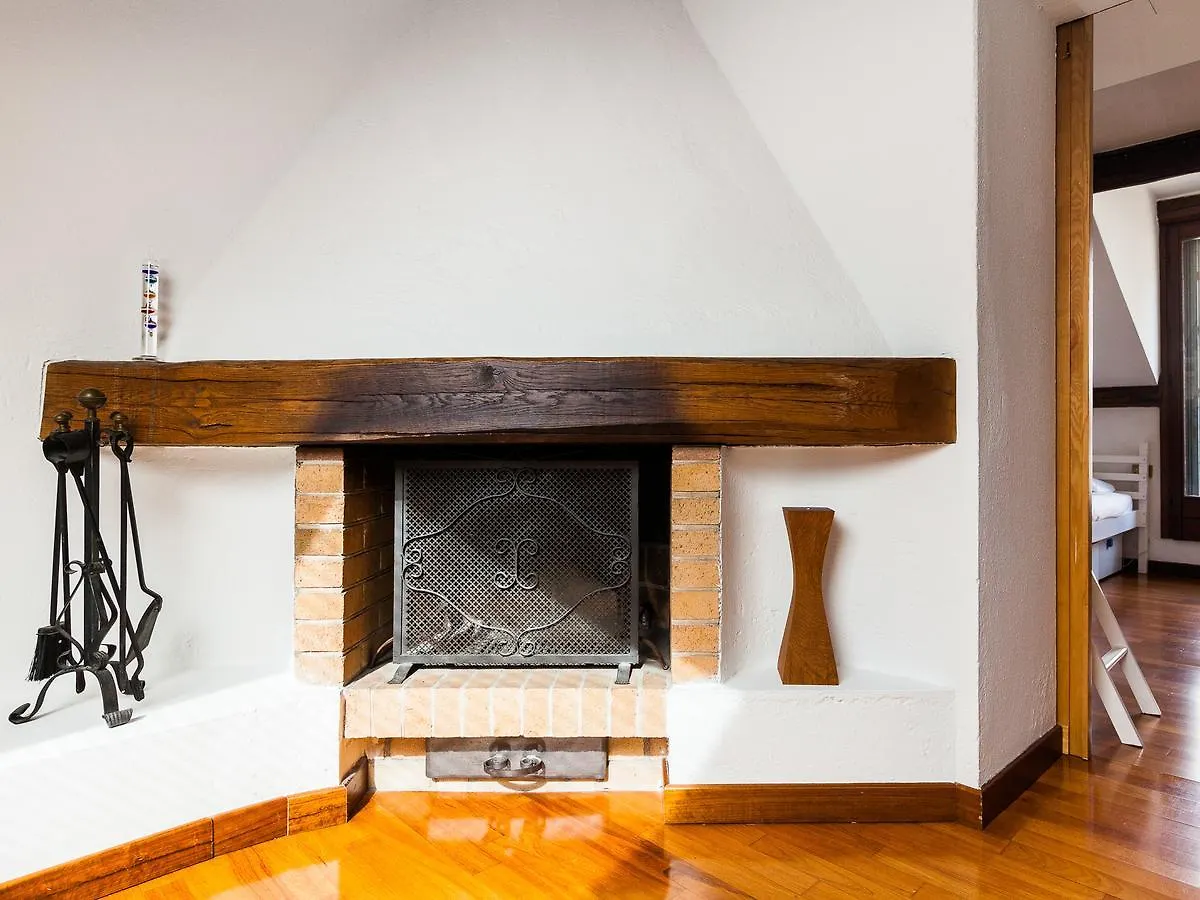 easyhomes - Corso Como Maroncelli Milano 0*,  Italia